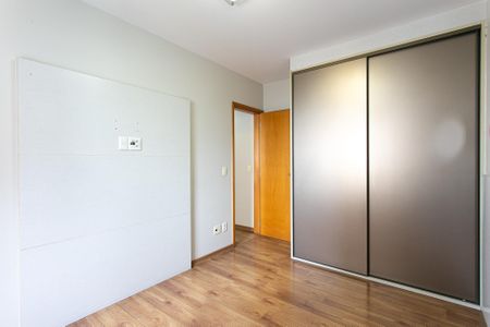 Apartamento à venda com 54m², 2 quartos e 1 vaga Apartamento à venda com 54m², 2 quartos e 1 vagaQuarto 1