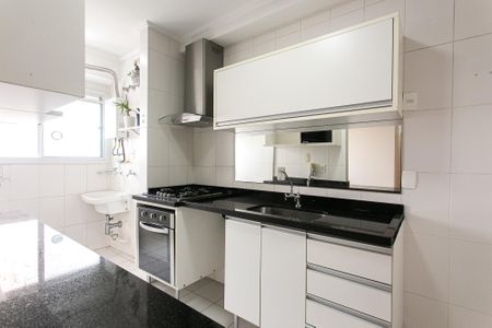 Apartamento à venda com 54m², 2 quartos e 1 vaga Apartamento à venda com 54m², 2 quartos e 1 vagaCozinha