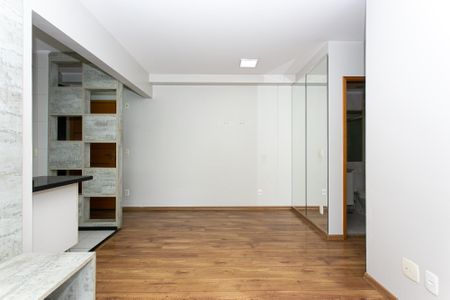 Apartamento à venda com 54m², 2 quartos e 1 vaga Apartamento à venda com 54m², 2 quartos e 1 vagaSala