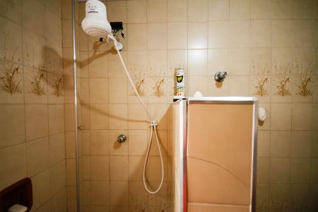 Banheiro de apartamento para alugar com 1 quarto, 40m² em Boqueirão, Praia Grande