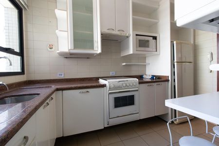 Apartamento para alugar com 90m², 1 quarto e 1 vagaCozinha - Armários