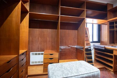 Apartamento para alugar com 90m², 1 quarto e 1 vagaCloset da suíte