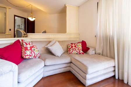 Apartamento para alugar com 90m², 1 quarto e 1 vagaSala