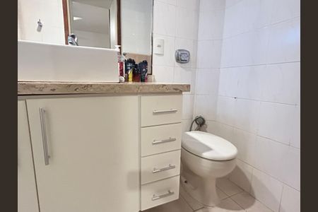 Apartamento para alugar com 111m², 3 quartos e 2 vagasBanheiro da Suíte
