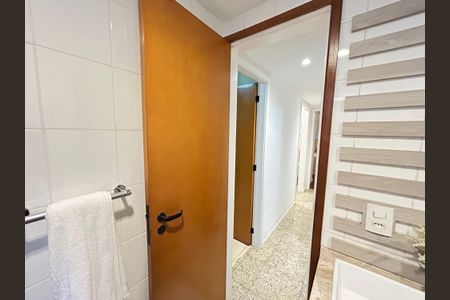 Apartamento para alugar com 111m², 3 quartos e 2 vagasBanheiro Social