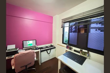 Apartamento para alugar com 111m², 3 quartos e 2 vagasQuarto 2