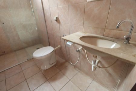 Casa para alugar com 154m², 3 quartos e 2 vagasBanheiro Social