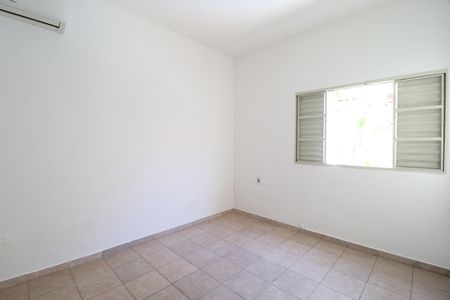 Casa para alugar com 154m², 3 quartos e 2 vagasQuarto 3 - Suíte