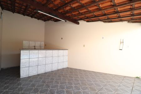 Casa para alugar com 154m², 3 quartos e 2 vagasVaranda