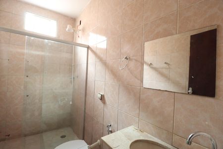 Casa para alugar com 154m², 3 quartos e 2 vagasBanheiro Social