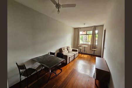 Apartamento para alugar com 2 quartos, 70m² em Vila Cloris, Belo Horizonte