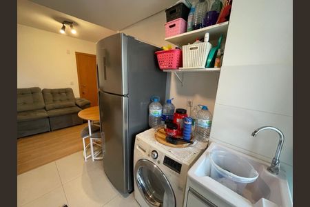 Apartamento à venda com 48m², 2 quartos e 2 vagas Apartamento à venda com 48m², 2 quartos e 2 vagasÁrea de Serviço
