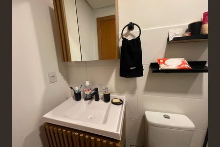 Apartamento à venda com 48m², 2 quartos e 2 vagas Apartamento à venda com 48m², 2 quartos e 2 vagasBanheiro Social