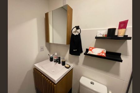 Apartamento à venda com 48m², 2 quartos e 2 vagas Apartamento à venda com 48m², 2 quartos e 2 vagasBanheiro Social