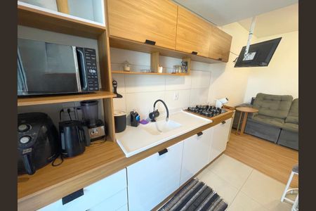 Apartamento à venda com 48m², 2 quartos e 2 vagas Apartamento à venda com 48m², 2 quartos e 2 vagasCozinha