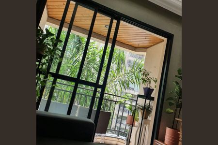 Apartamento para alugar com 71m², 3 quartos e 2 vagasVaranda