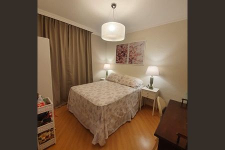 Apartamento para alugar com 71m², 3 quartos e 2 vagasQuarto