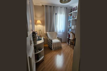 Apartamento para alugar com 71m², 3 quartos e 2 vagasQuarto