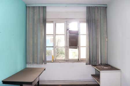 Apartamento para alugar com 90m², 2 quartos e sem vagaQuarto