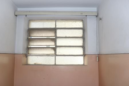 Apartamento para alugar com 90m², 2 quartos e sem vagaBanheiro social