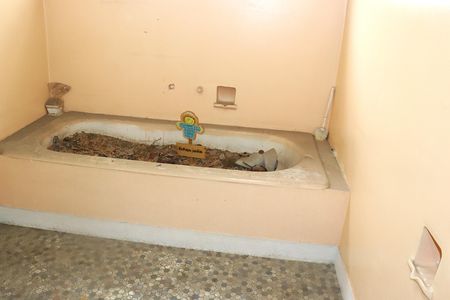 Apartamento para alugar com 90m², 2 quartos e sem vagaBanheiro social