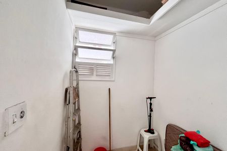 Apartamento à venda com 100m², 3 quartos e sem vagaQuarto de Serviço