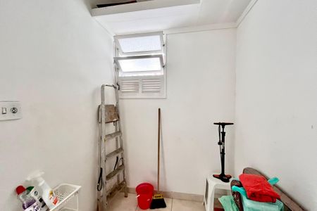 Apartamento à venda com 100m², 3 quartos e sem vagaQuarto de Serviço