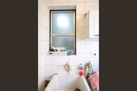 Apartamento à venda com 60m², 3 quartos e 1 vagaÁrea de serviço