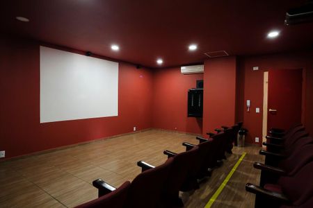 Apartamento à venda com 60m², 3 quartos e 1 vagaCinema