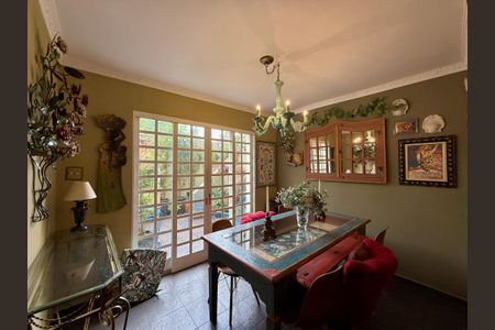 Casa à venda com 160m², 3 quartos e 2 vagasSala 