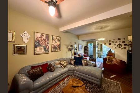 Casa à venda com 160m², 3 quartos e 2 vagasSala 