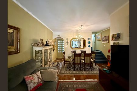 Casa à venda com 160m², 3 quartos e 2 vagasSala 