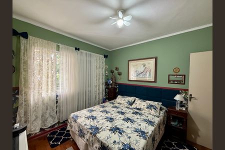 Casa à venda com 160m², 3 quartos e 2 vagasSuíte 