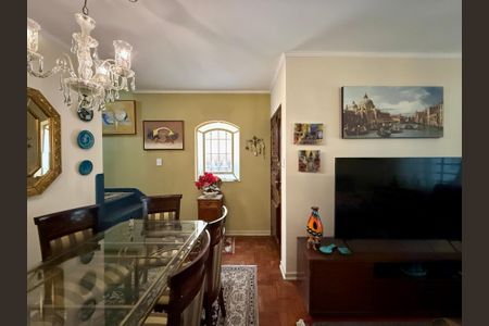 Casa à venda com 160m², 3 quartos e 2 vagasSala 