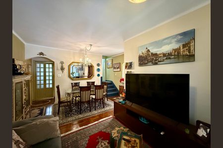 Casa à venda com 160m², 3 quartos e 2 vagasSala 