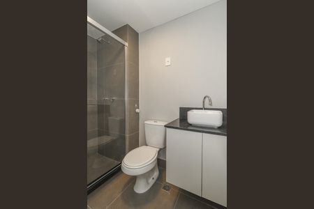 Banheiro de apartamento à venda com 1 quarto, 37m² em Mont’serrat, Porto Alegre