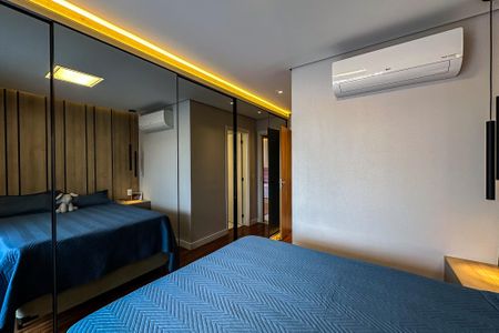 Apartamento à venda com 119m², 3 quartos e 2 vagas Apartamento à venda com 119m², 3 quartos e 2 vagasSuíte 1