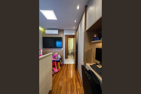 Apartamento à venda com 119m², 3 quartos e 2 vagas Apartamento à venda com 119m², 3 quartos e 2 vagasSuíte 3