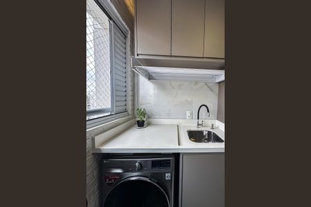 Apartamento à venda com 119m², 3 quartos e 2 vagas Apartamento à venda com 119m², 3 quartos e 2 vagasÁrea de Serviço