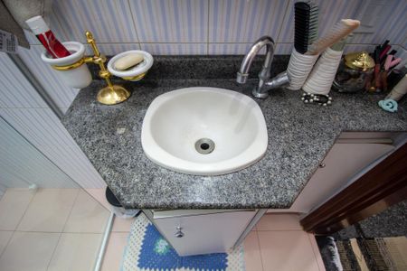 Casa para alugar com 334m², 3 quartos e 3 vagas Casa para alugar com 334m², 3 quartos e 3 vagasBanheiro Fundos