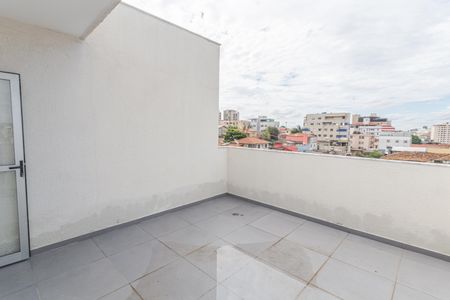 Apartamento para alugar com 130m², 2 quartos e 2 vagasCobertura