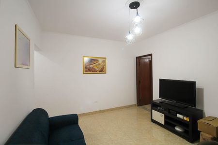 Casa à venda com 182m², 3 quartos e 2 vagas Casa à venda com 182m², 3 quartos e 2 vagasSala