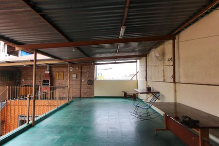 Casa à venda com 182m², 3 quartos e 2 vagas Casa à venda com 182m², 3 quartos e 2 vagasÁrea externa