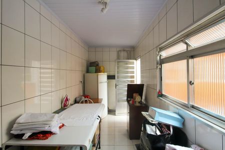 Casa à venda com 182m², 3 quartos e 2 vagas Casa à venda com 182m², 3 quartos e 2 vagasÁrea de Serviço