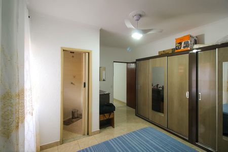 Casa à venda com 182m², 3 quartos e 2 vagas Casa à venda com 182m², 3 quartos e 2 vagasQuarto Suíte