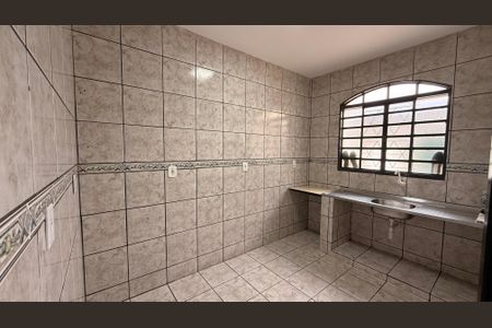 Casa para alugar com 100m², 2 quartos e 1 vagaCozinha