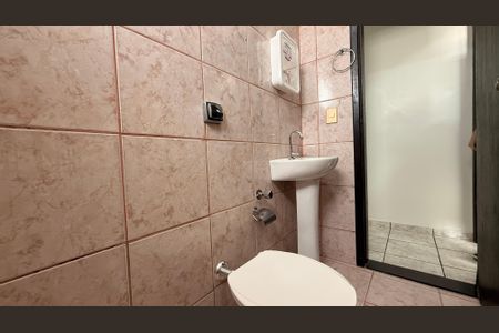 Casa para alugar com 100m², 2 quartos e 1 vagaBanheiro