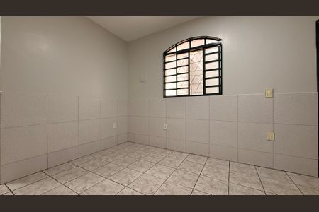 Sala de casa para alugar com 2 quartos, 100m² em Conjunto D, Brasília