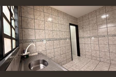 Casa para alugar com 100m², 2 quartos e 1 vagaCozinha