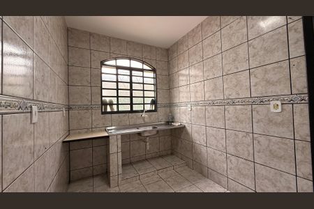 Casa para alugar com 100m², 2 quartos e 1 vagaCozinha